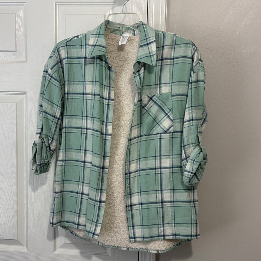 Derek Heart Green Plaid Button Down Shirt